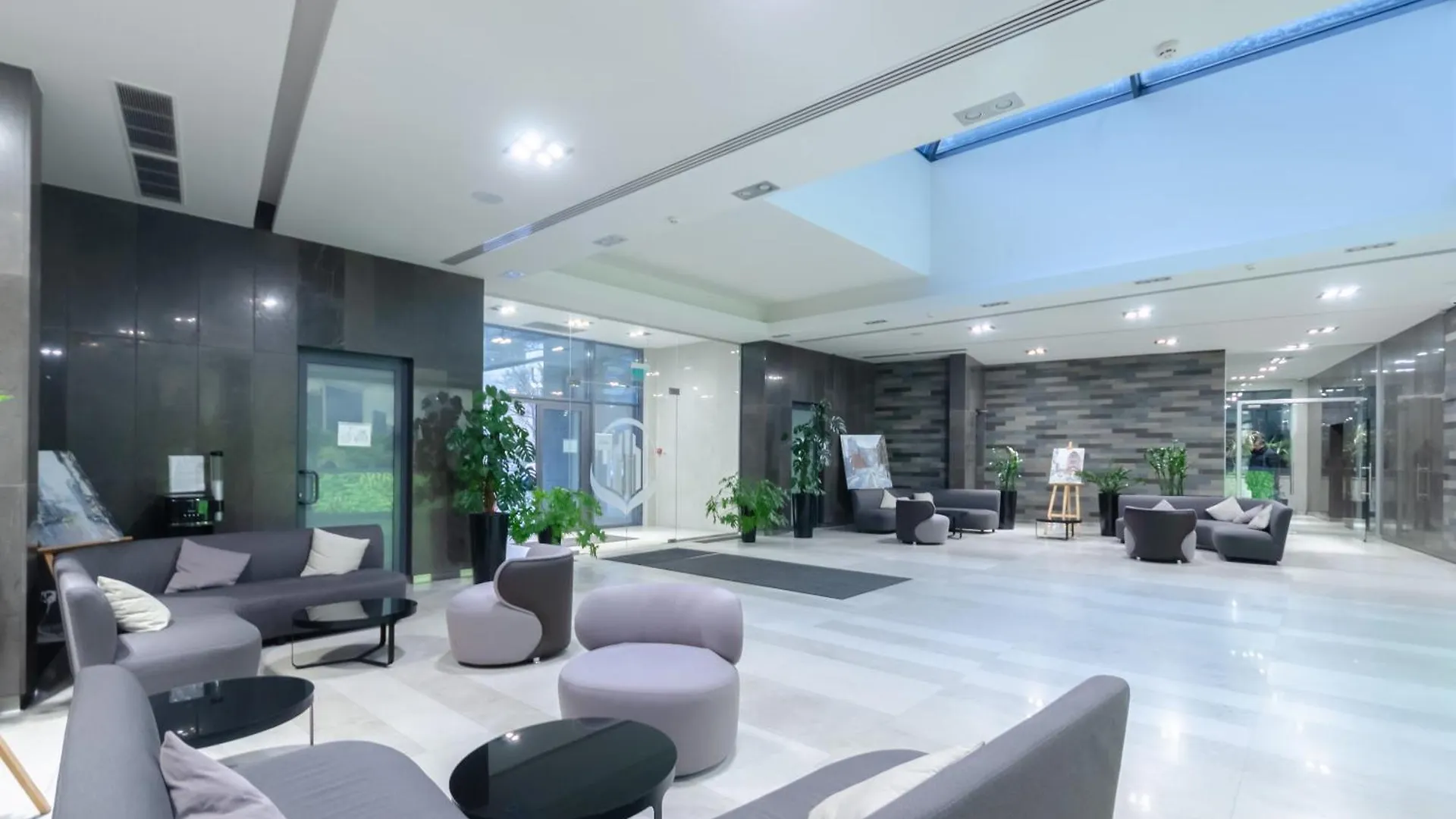 Petrovdom Apartments 3-143 In Rc Central Park, 7 John Mccain Street Kyjev
